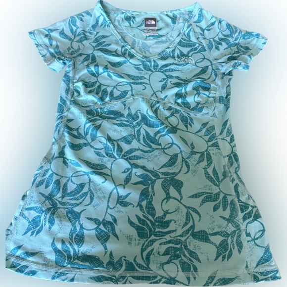 The North Face Tops - North Face v neck t-shirt